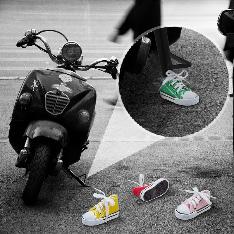 Suporte lateral para motocicleta, capa criativa  mini sapato...Universal.