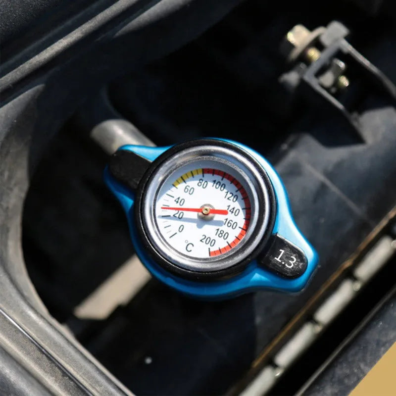 Tampa de radiador com medidor de temperatura da água.