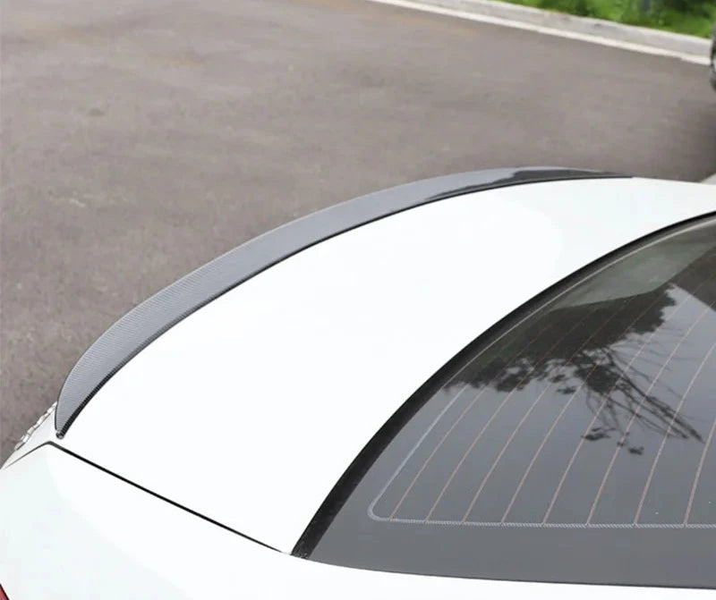 Spoiler Lip Sedan Asa Traseira Comprimento Universal 121cm