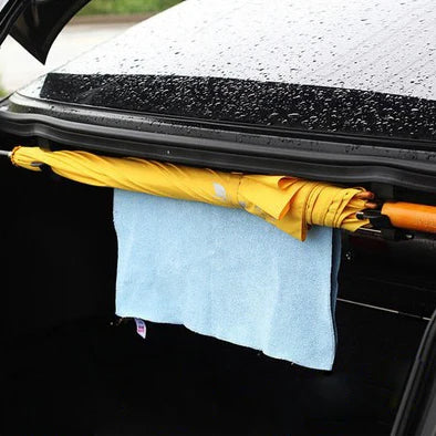 Suporte para Guarda-Chuva de Carro no Porta Malas Universal